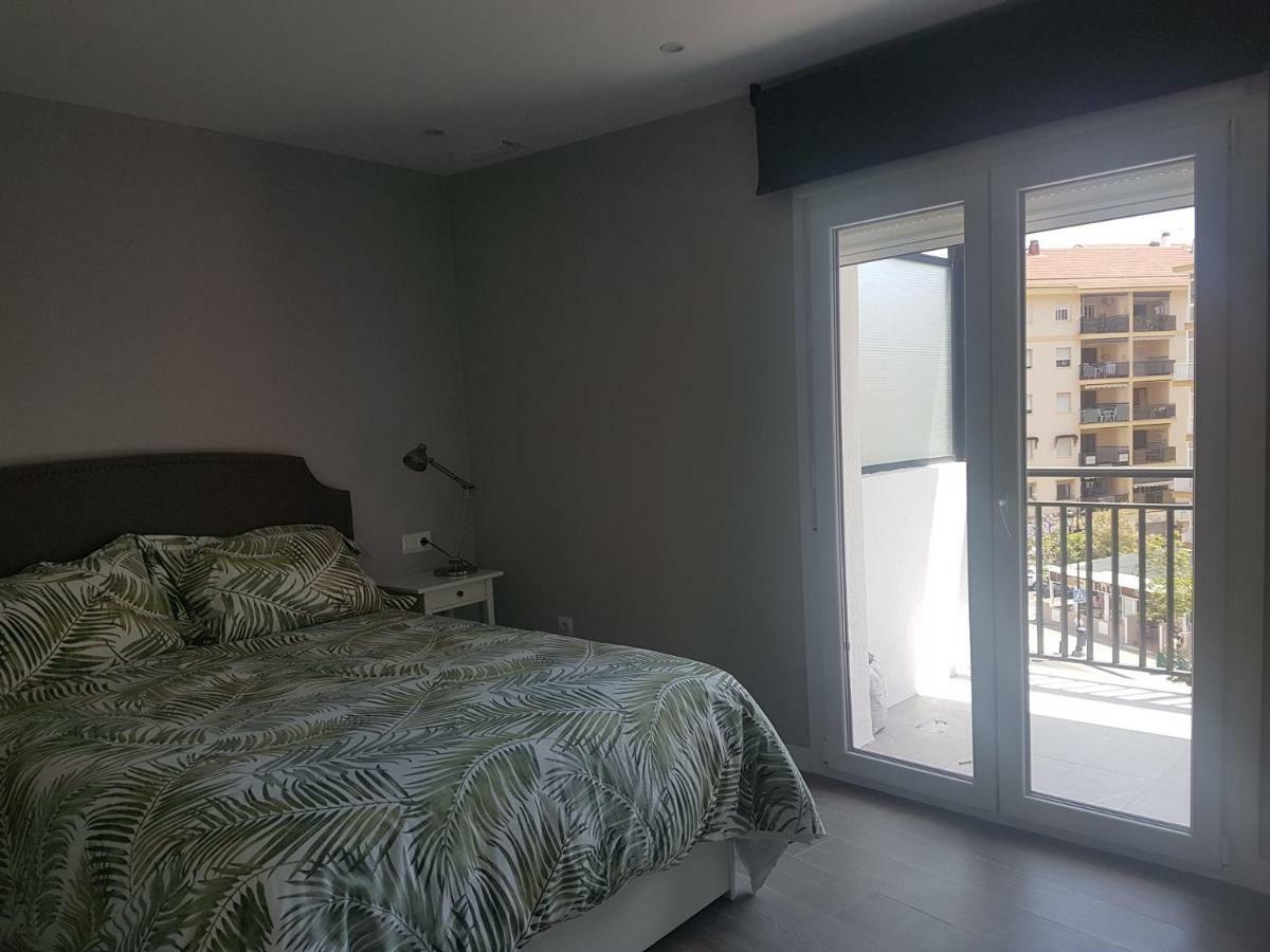 Апартаменти Cosy Flat Near The Beach & Town Centre Фуенхірола Екстер'єр фото