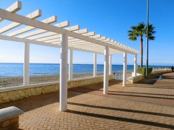 Апартаменти Cosy Flat Near The Beach & Town Centre Фуенхірола Екстер'єр фото